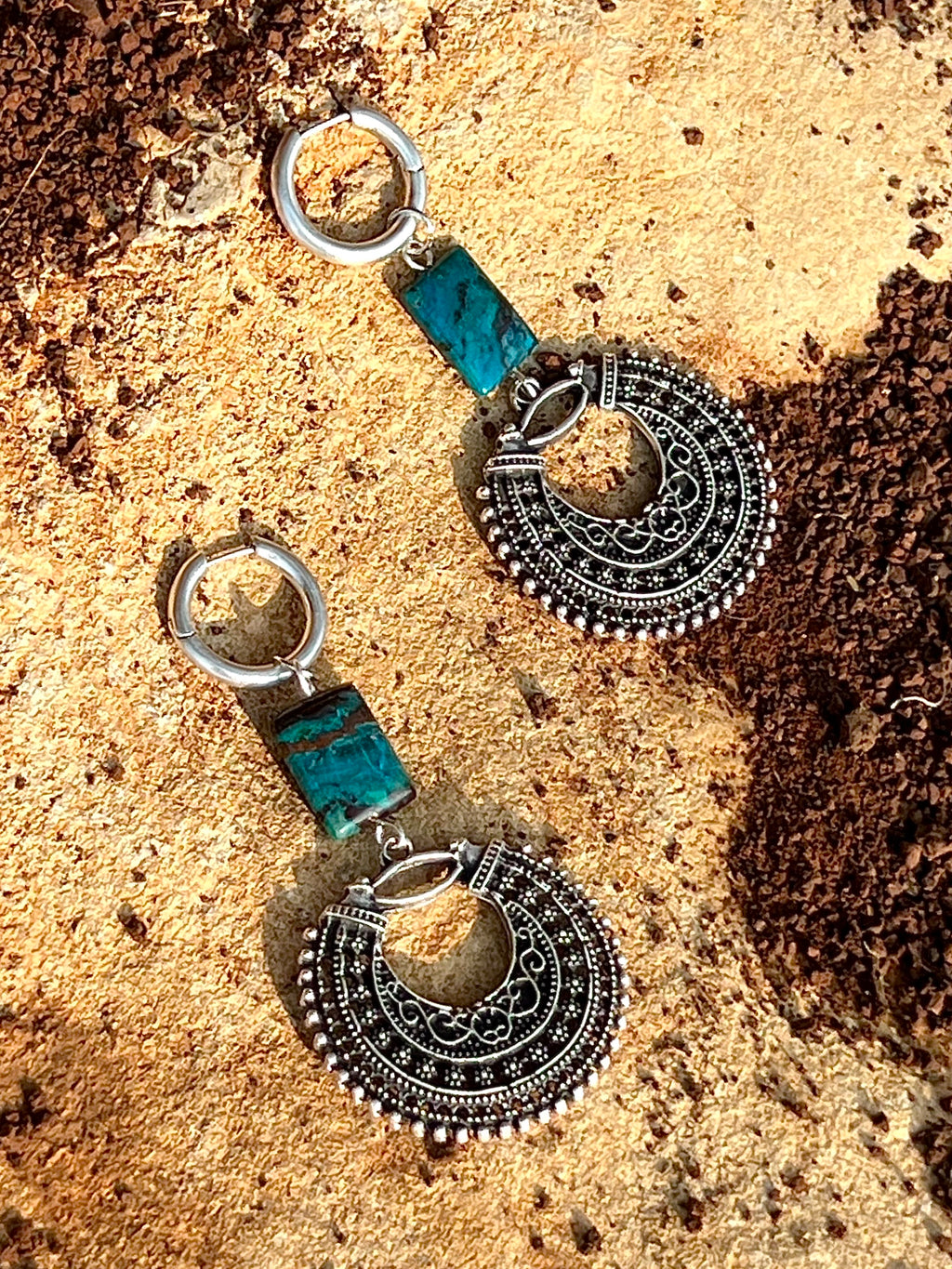 Anya Chrysokoll mit 925 Silber Creolen
