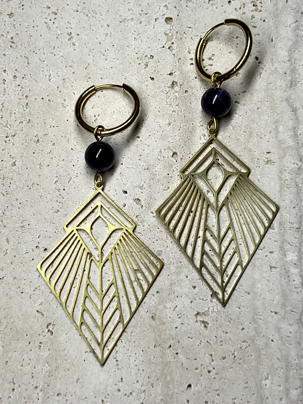 Isis Onyx