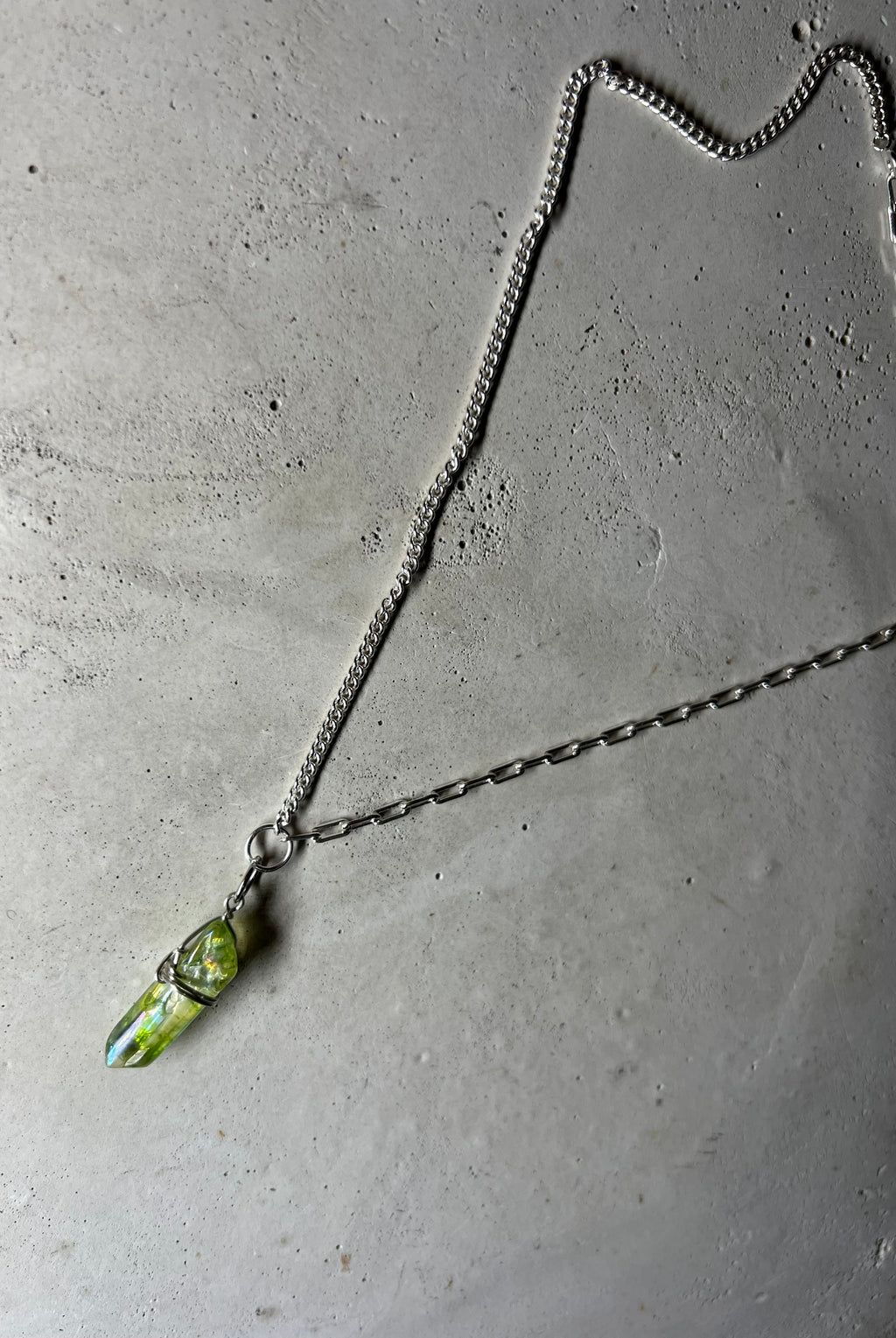 Maari 925 Silver Choker Bergrkistall green