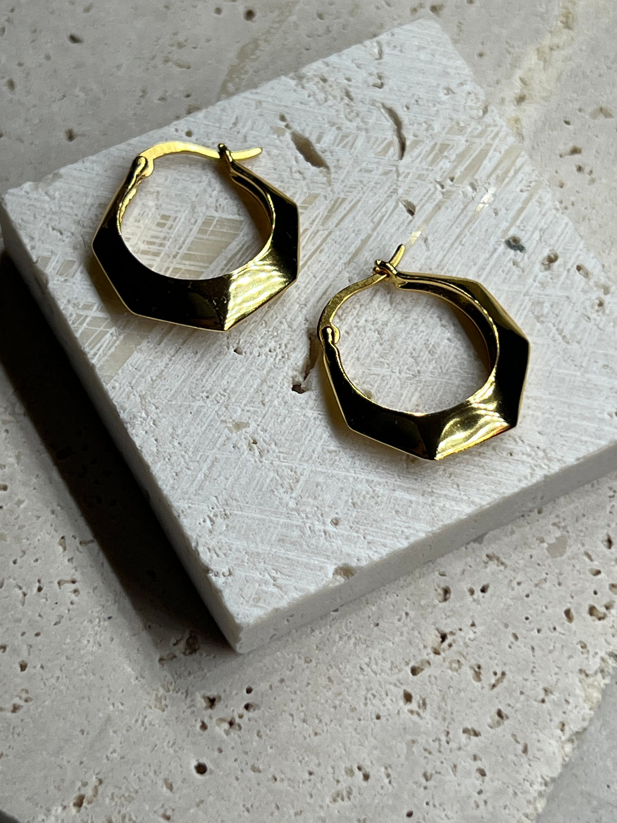 Mimi hexagon Creolen 18k Gold Vermeil