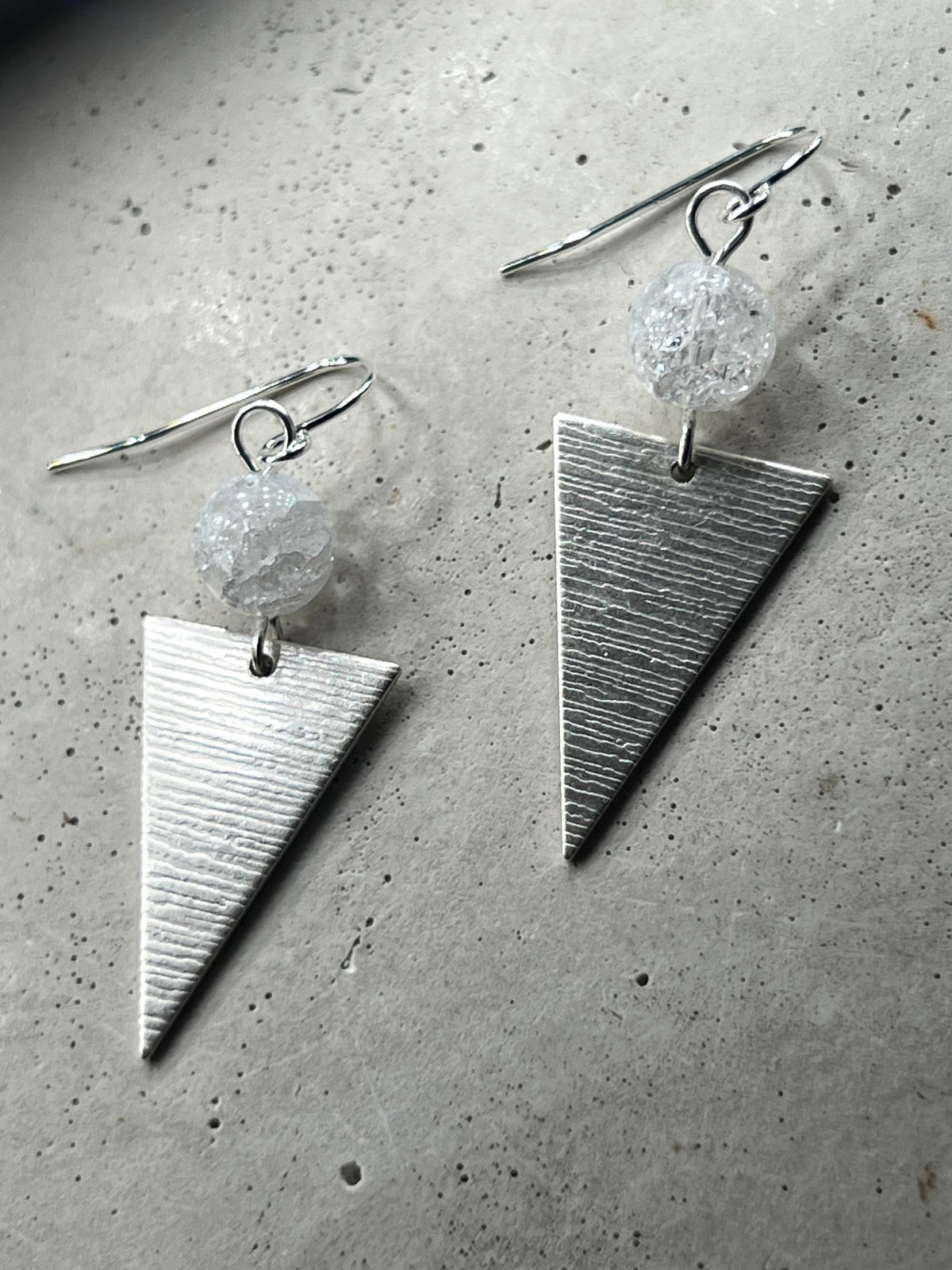 Big Triangles mit Bergkristall Spheren