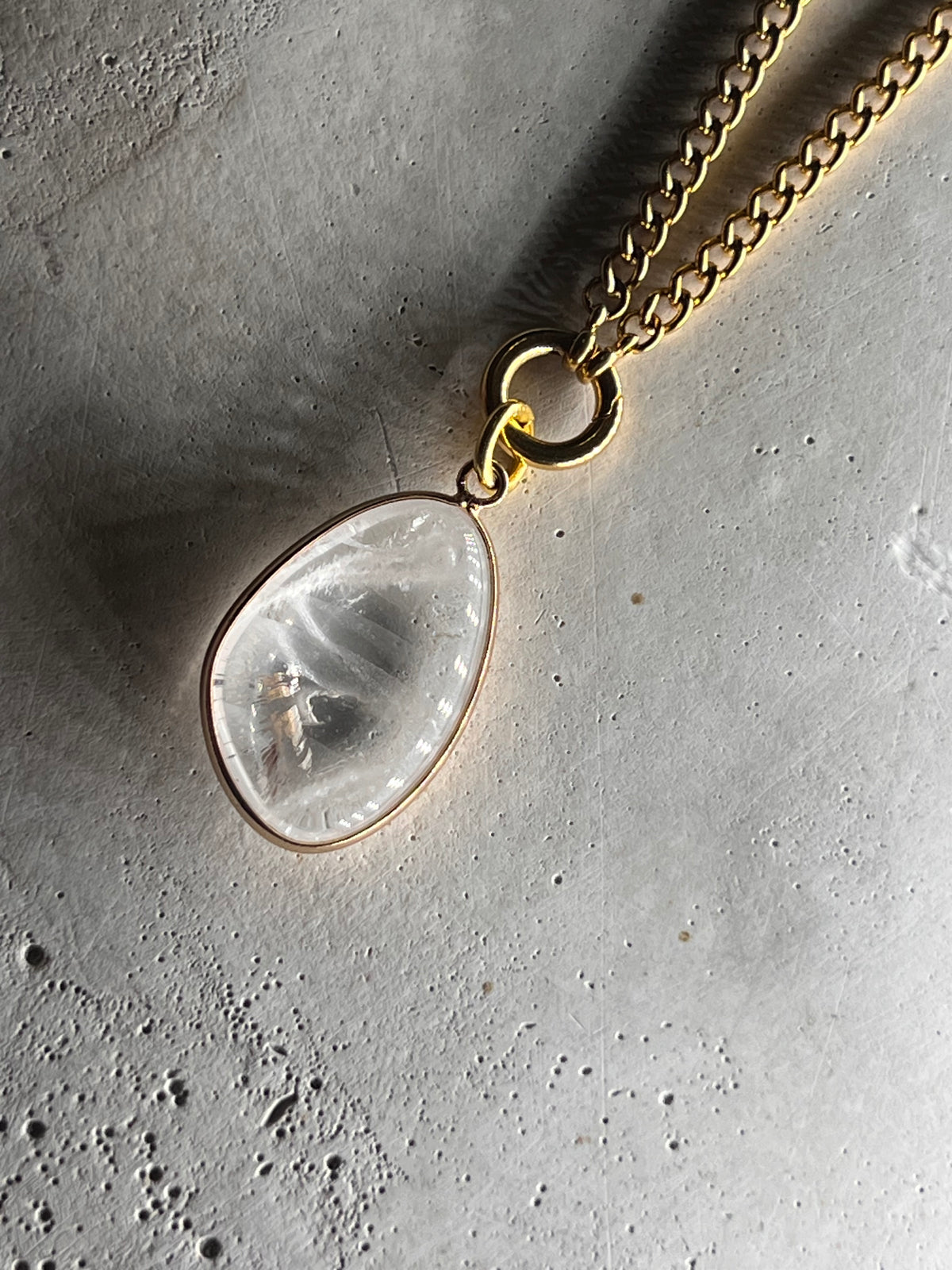 Maxi 18k Choker mit Bergkristall