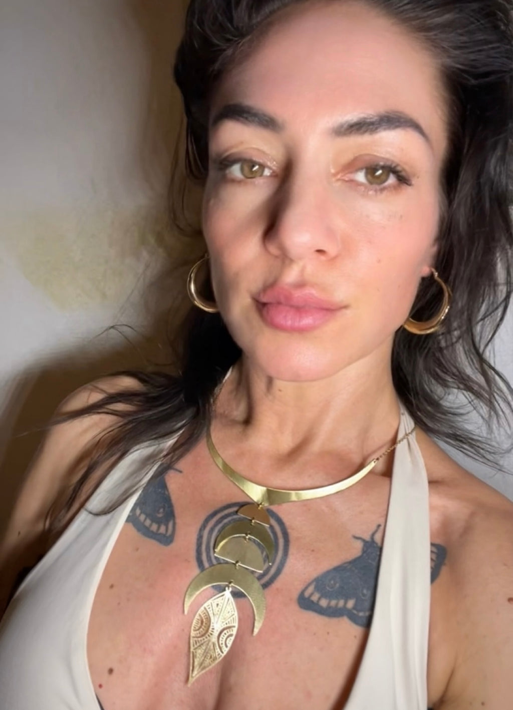 Ayokha Choker