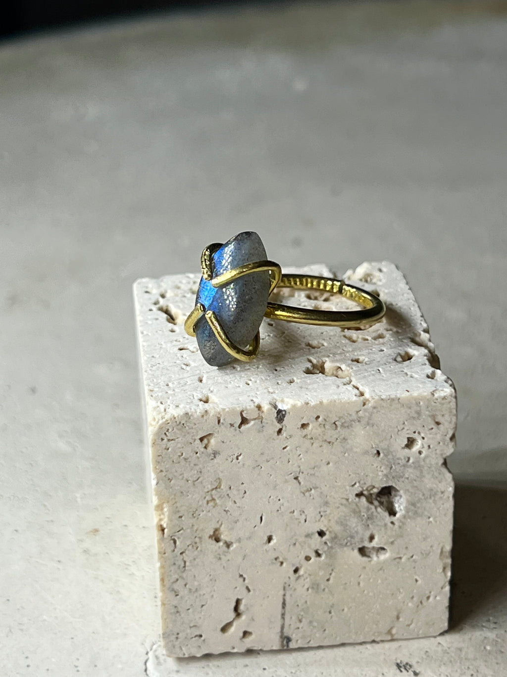 Neptune Labradorit Ring