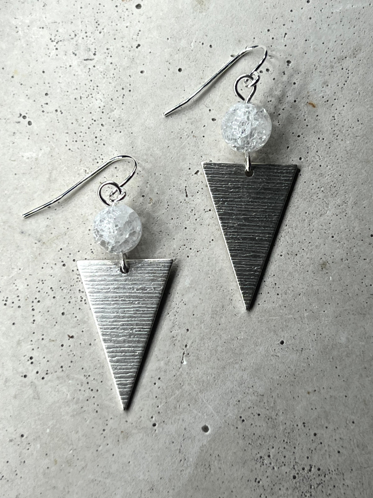 Big Triangles mit Bergkristall Spheren