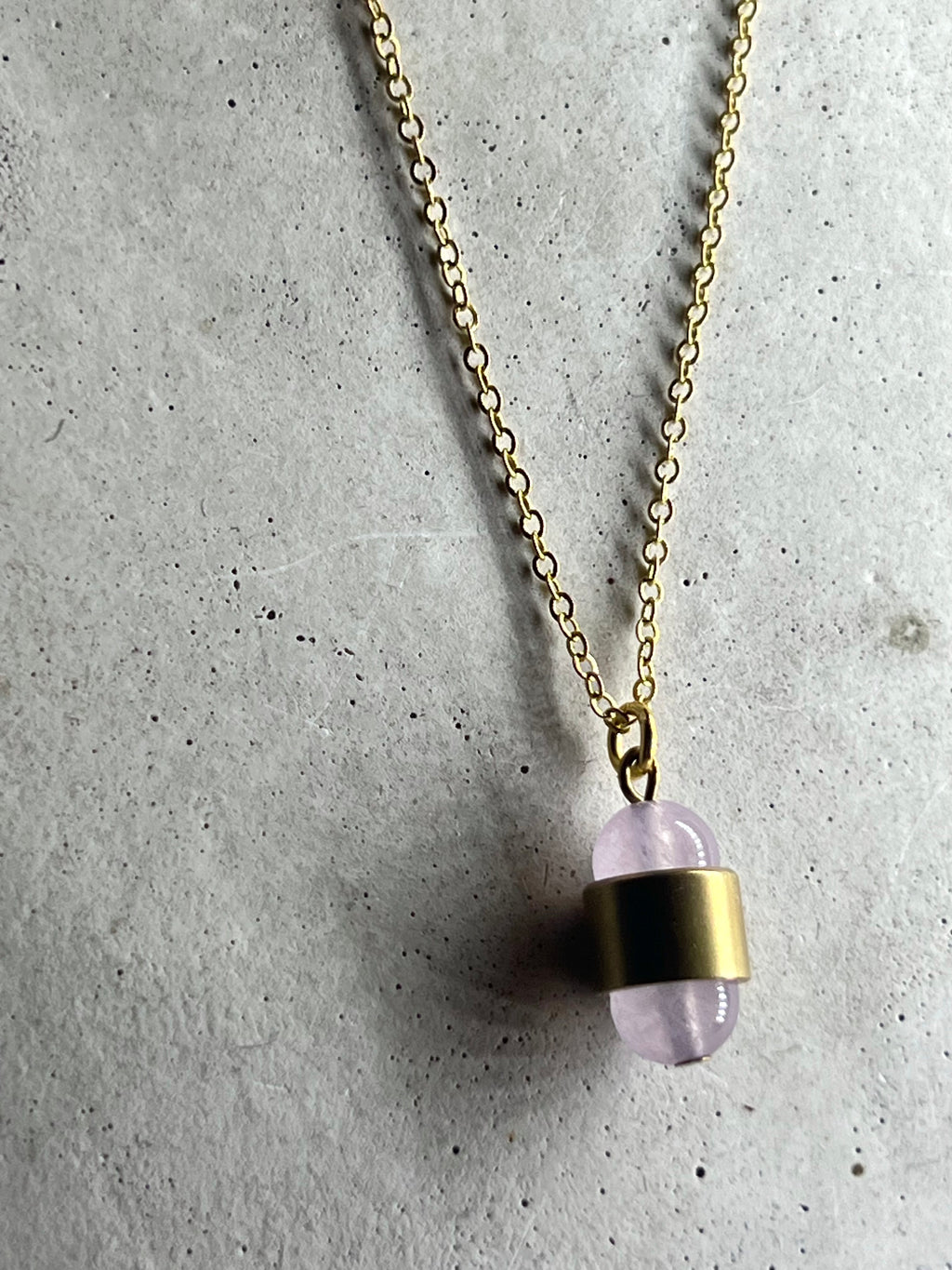 Capsule Angelit