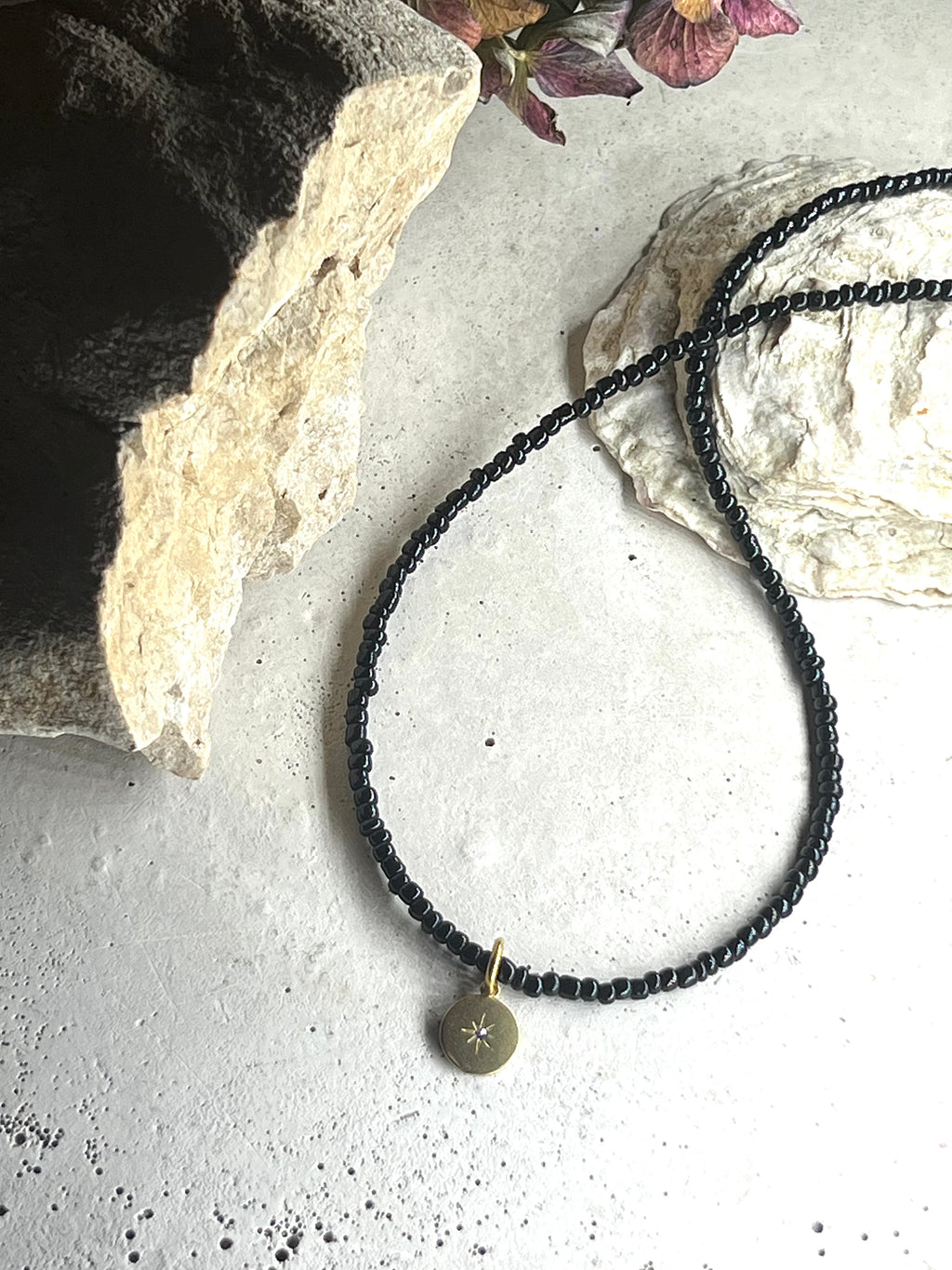 Cutie Perlenkette black Pearls with Crystal Star Anhänger