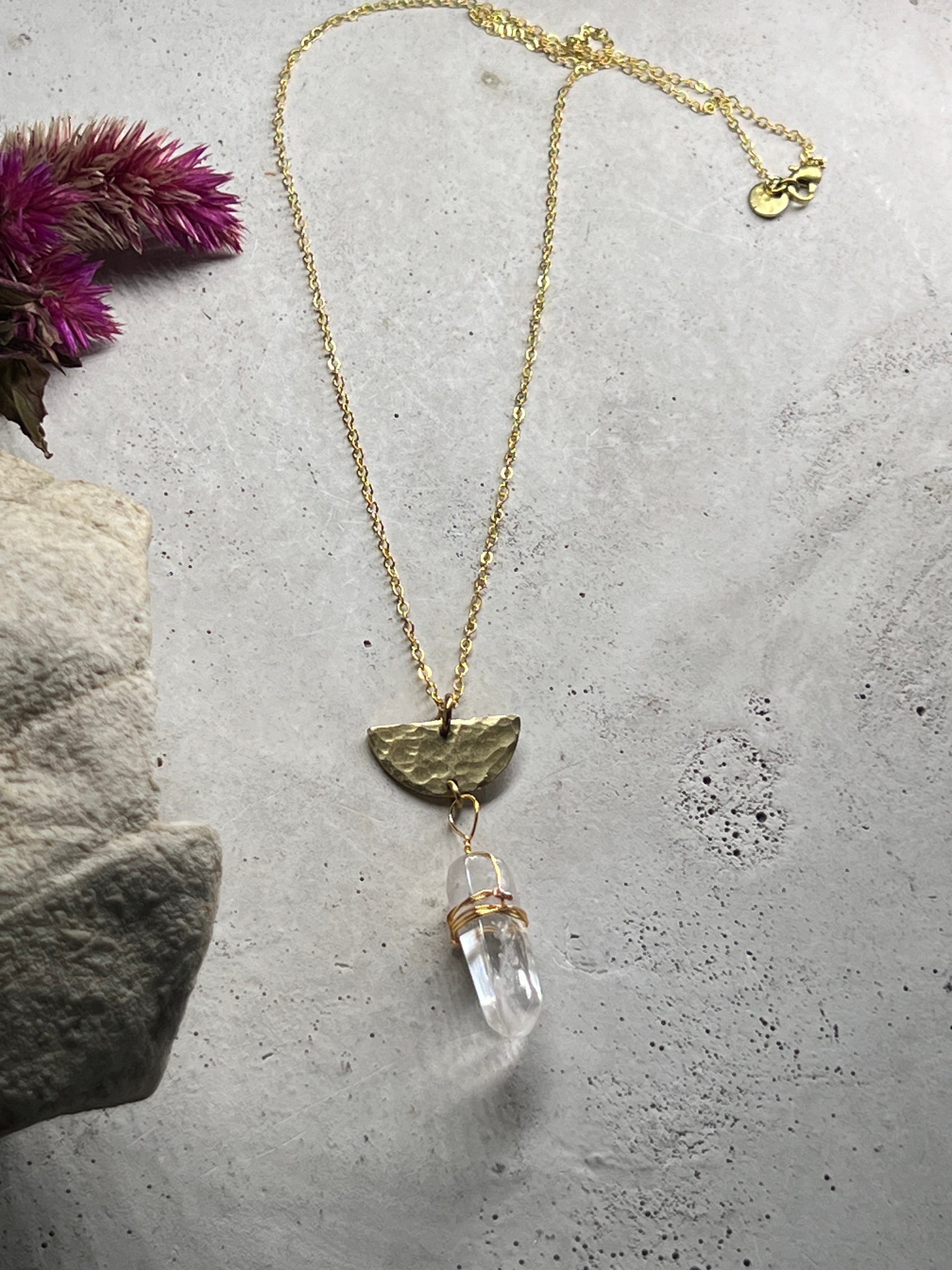 Crystal Halfcircle necklace