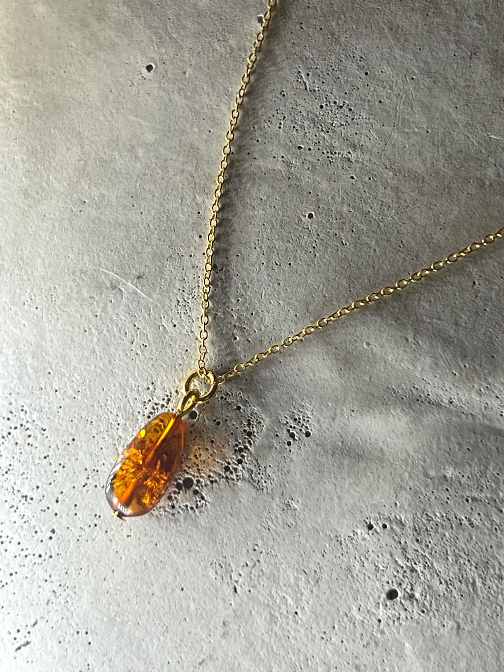 Halskette Baltic Amber 18k