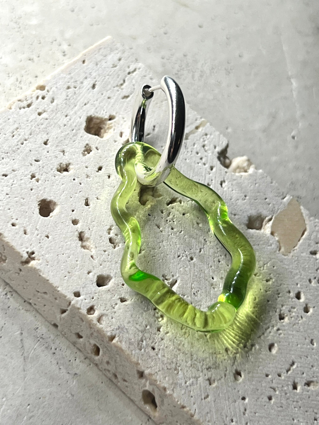 Glas organic Circle `Green Beryll´ 925 Silverhoops in 18k Gold