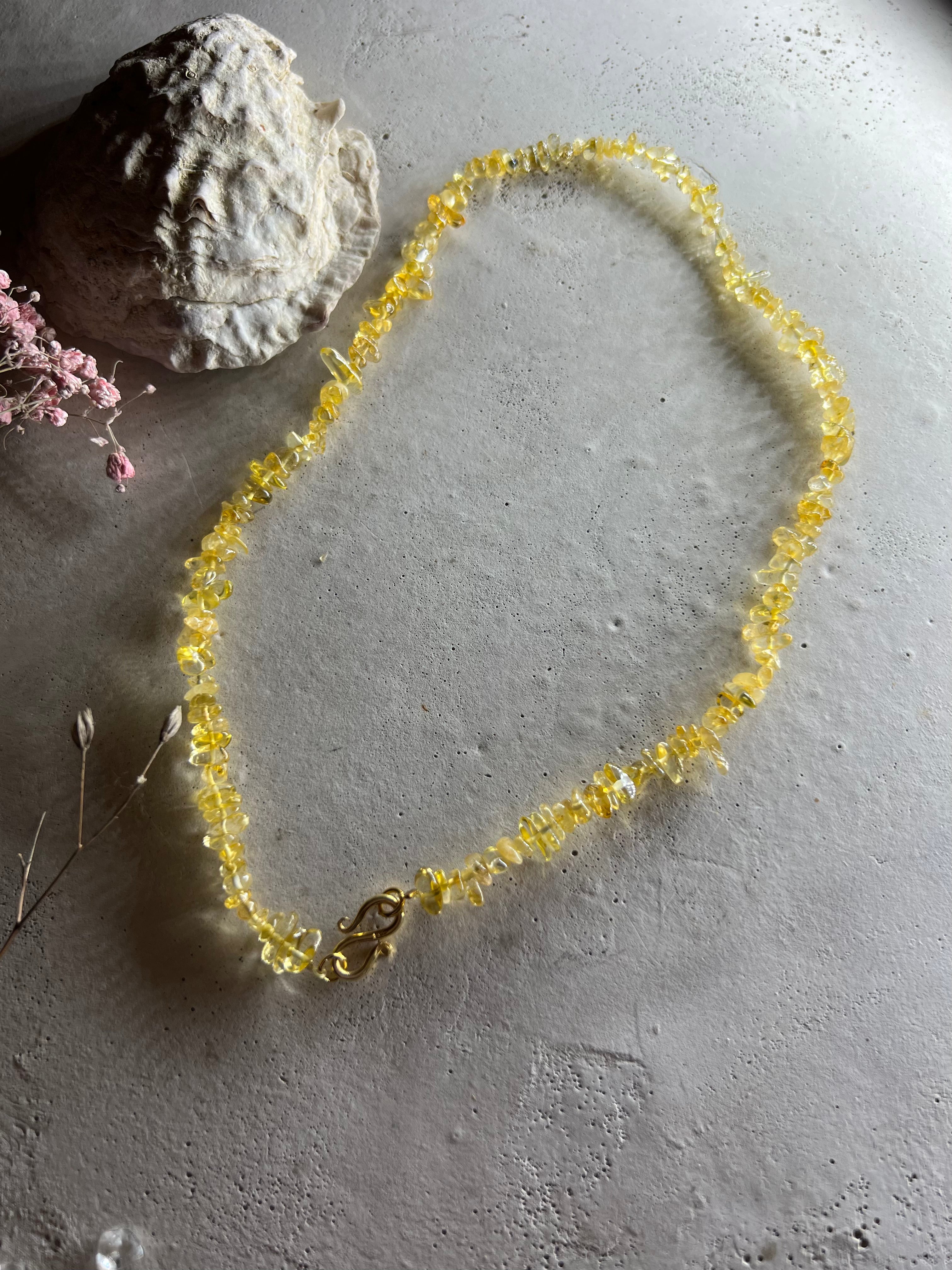 Lilith Edelstein Choker - allmymillionmoons
