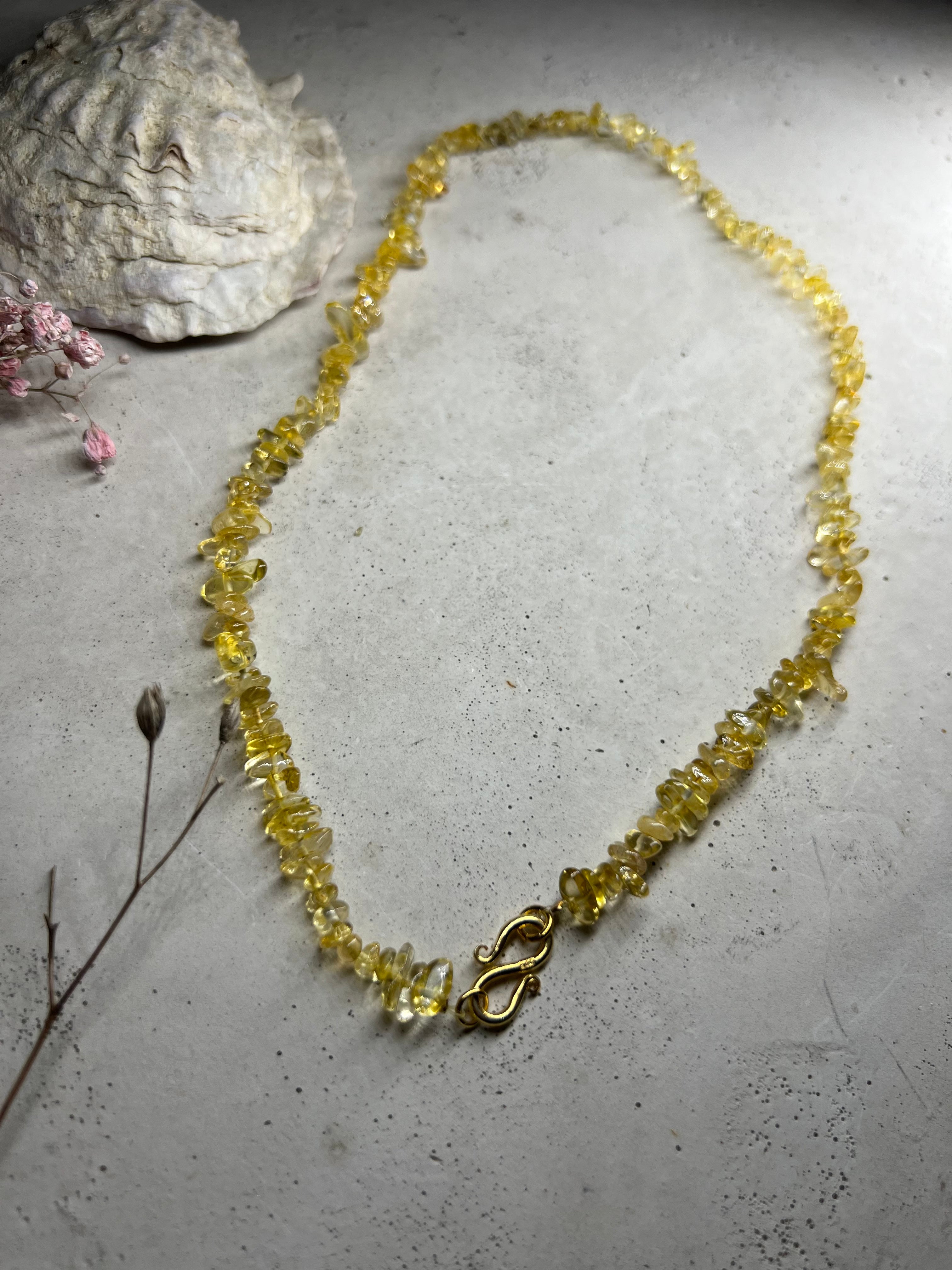 Lilith Edelstein Choker - allmymillionmoons