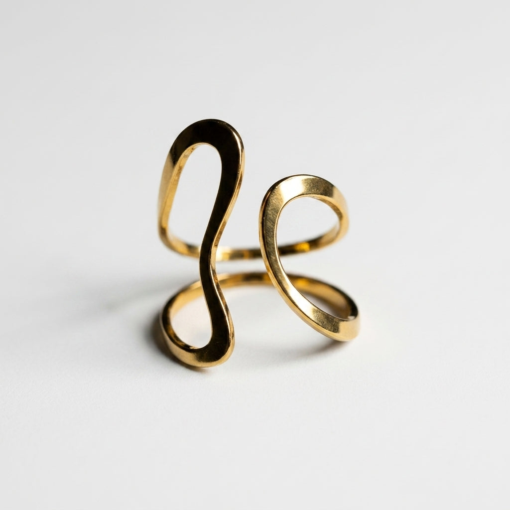 Sculptural ring — Macro Curve Detail | Generated by Modelize