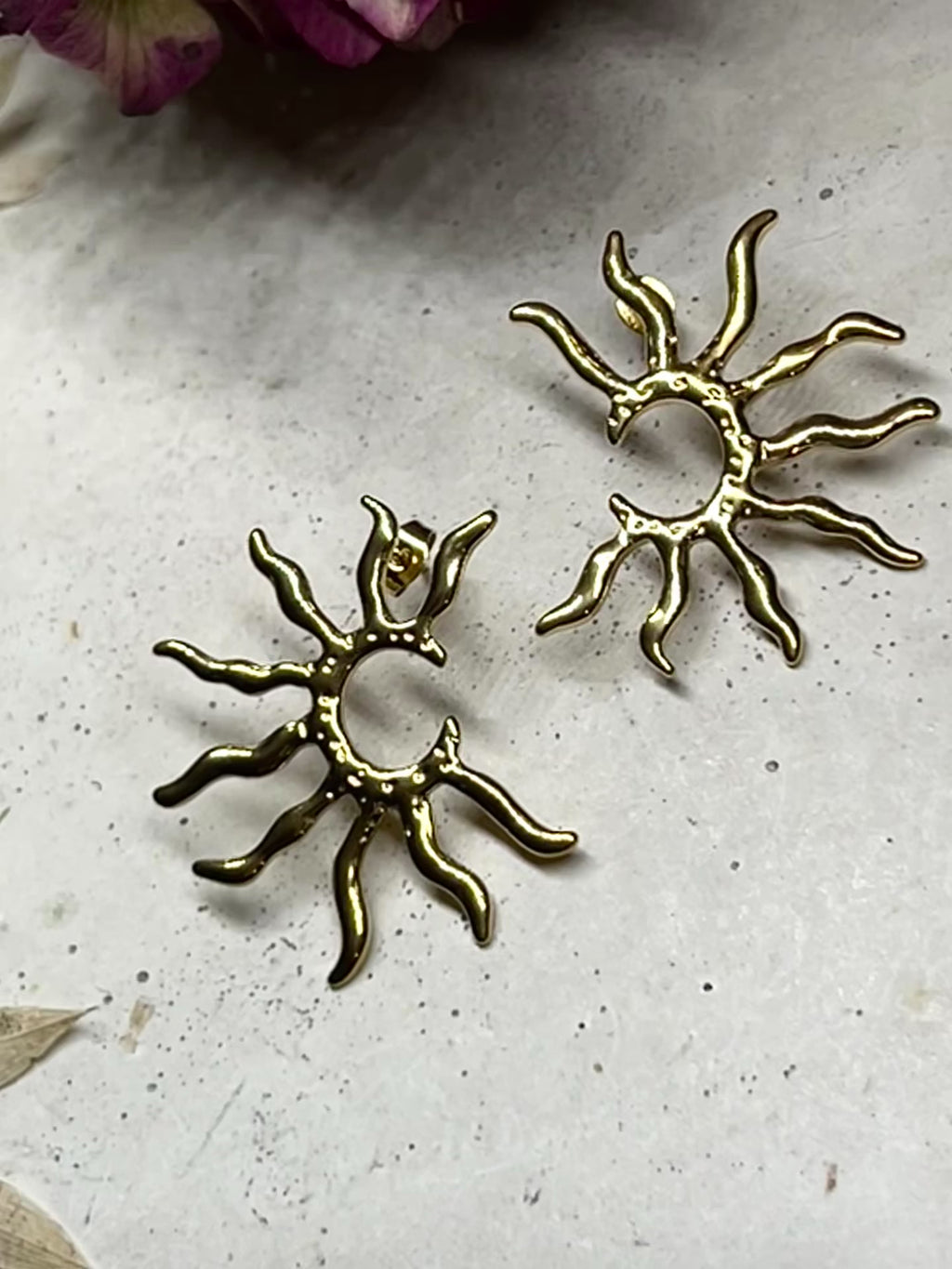 Sun Flowers 18k
