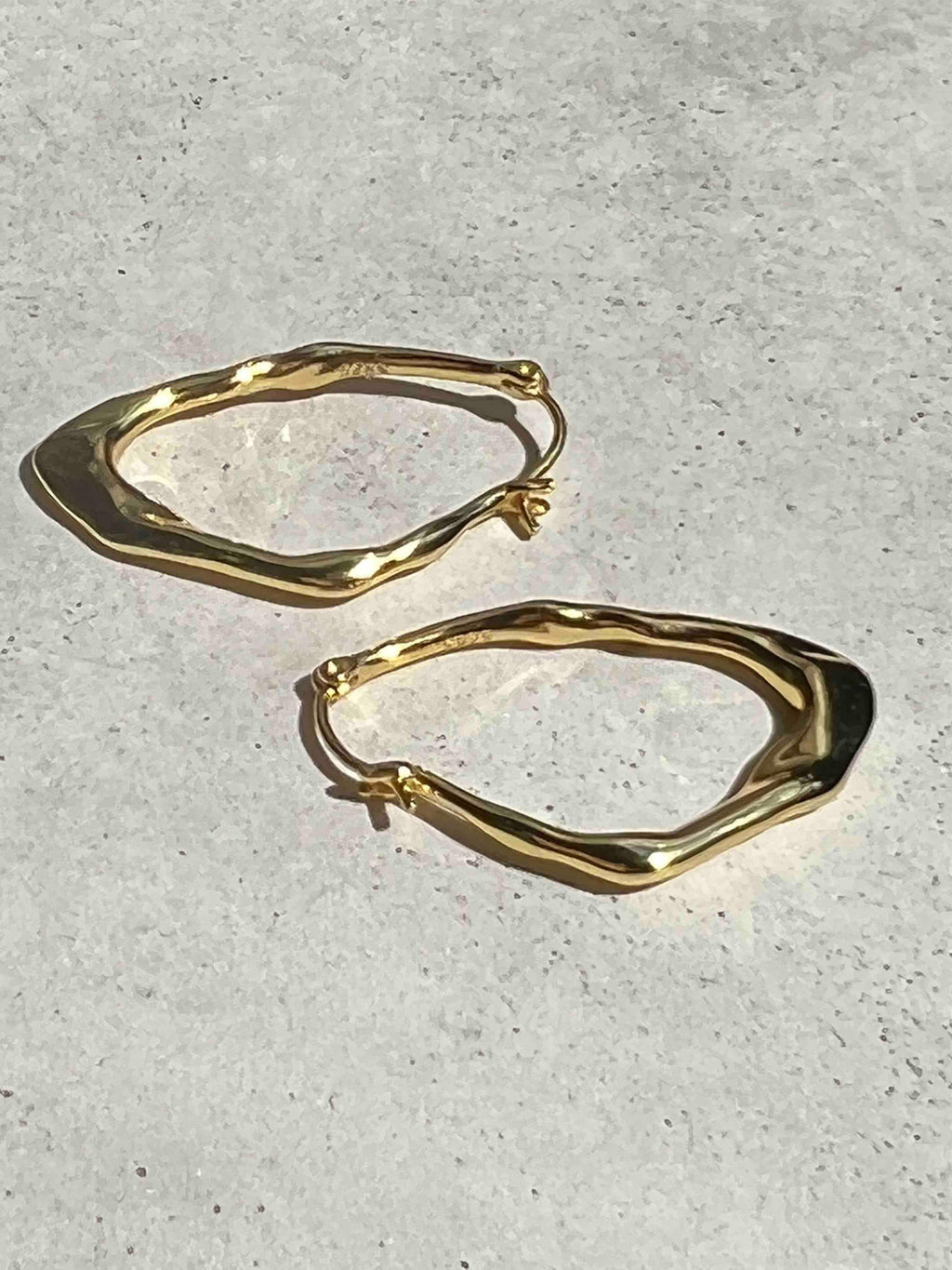 Stash 18 K Gold - allmymillionmoons