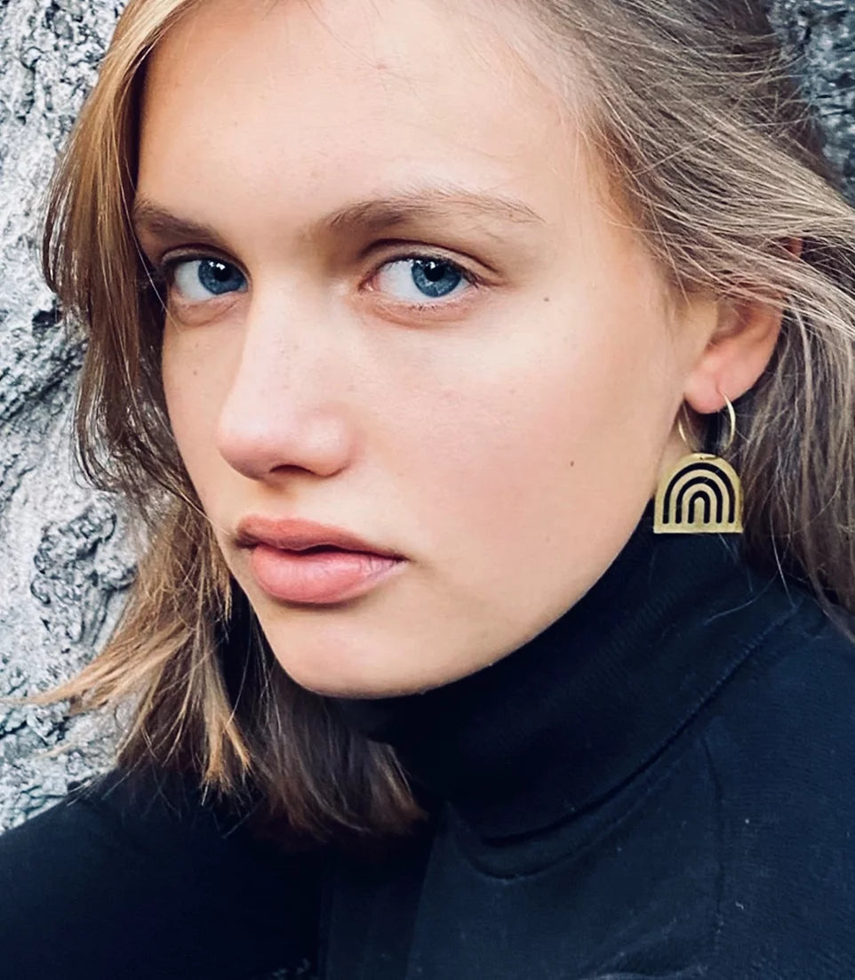 AMMM statement earrings Bogen Ohrringe - allmymillionmoons