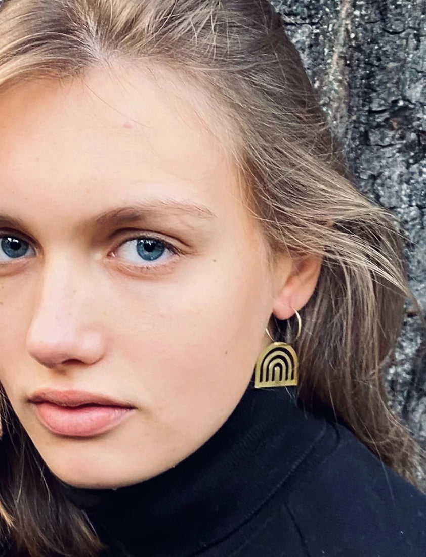 AMMM statement earrings Bogen Ohrringe - allmymillionmoons
