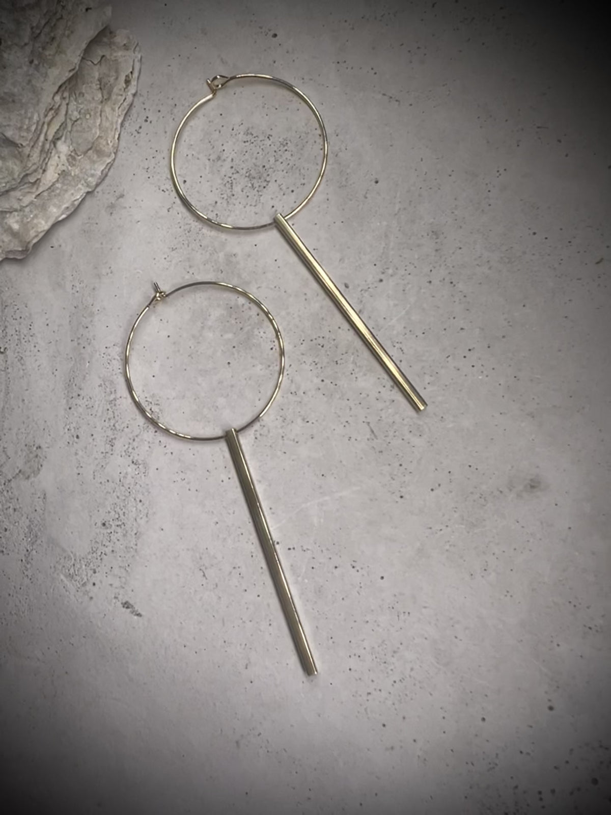 Circles & Sticks